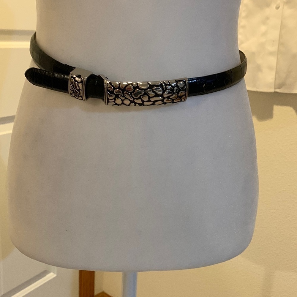 Womens Black 3/4” Leather Belt Style-Lady Captiva. Size S/Leather30.5”/Buckle3”.